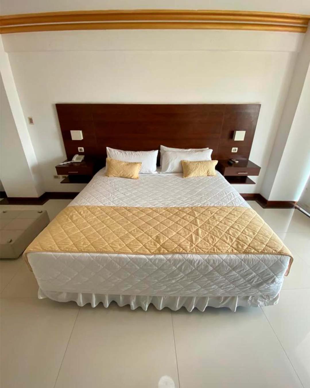 Prince Hotel Santa Cruz de La Sierra Ngoại thất bức ảnh