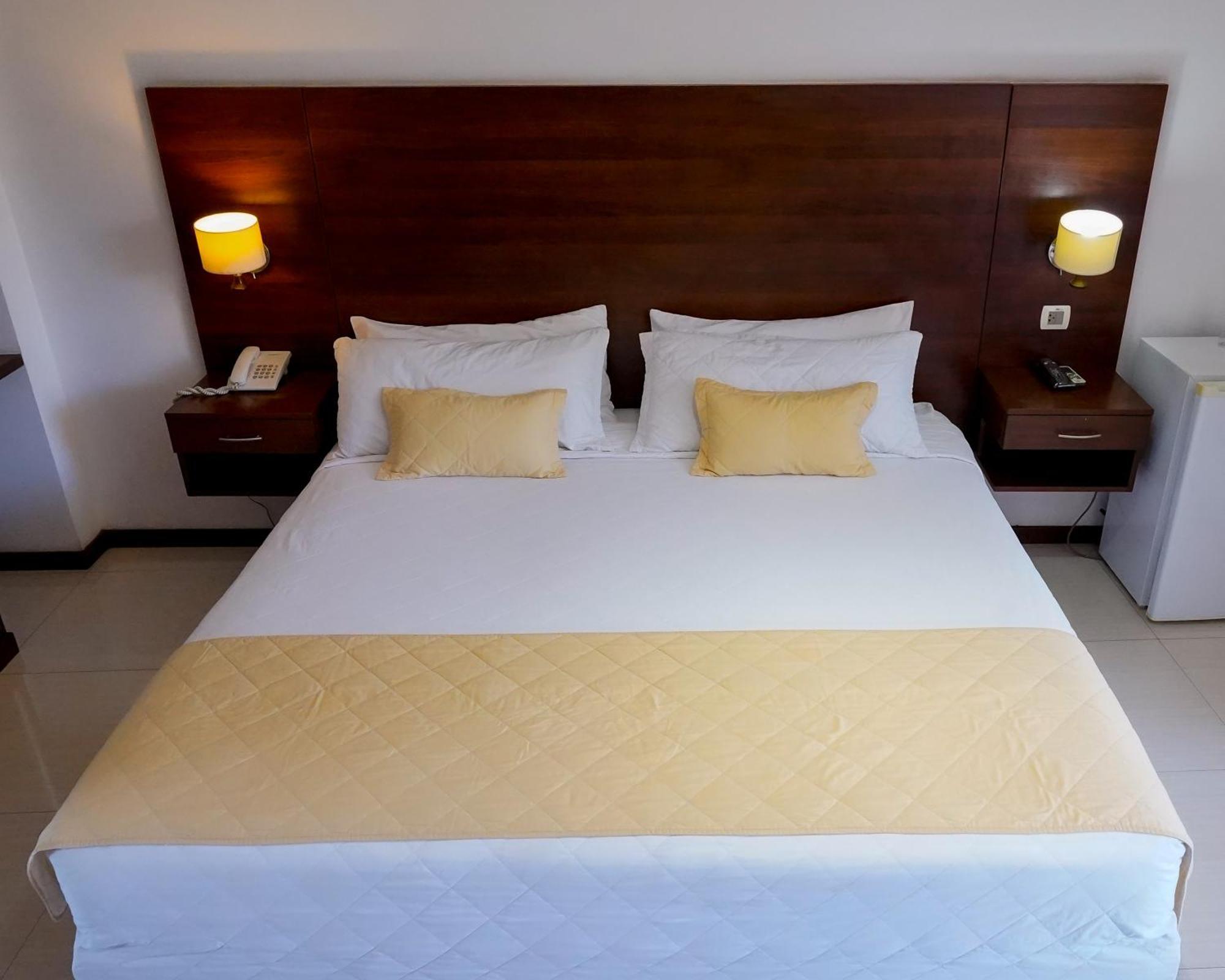 Prince Hotel Santa Cruz de La Sierra Ngoại thất bức ảnh