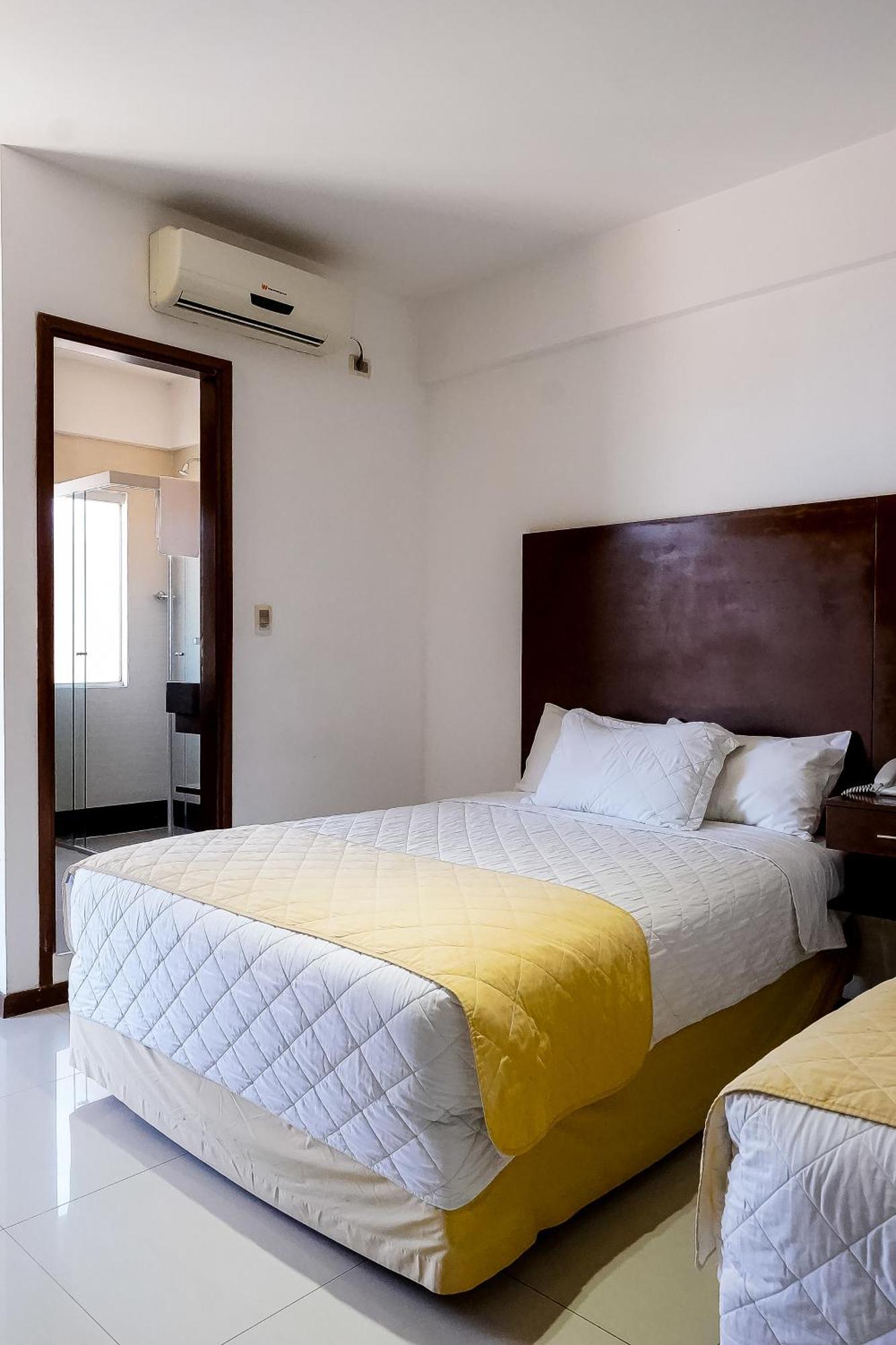 Prince Hotel Santa Cruz de La Sierra Ngoại thất bức ảnh