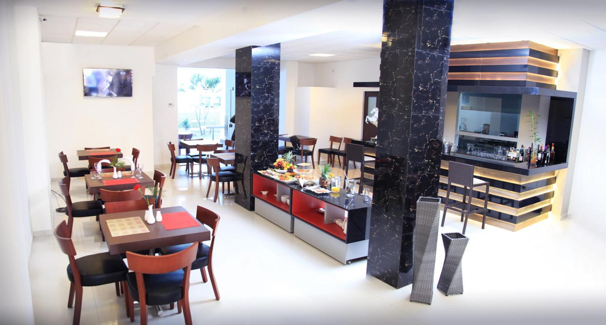 Prince Hotel Santa Cruz de La Sierra Ngoại thất bức ảnh