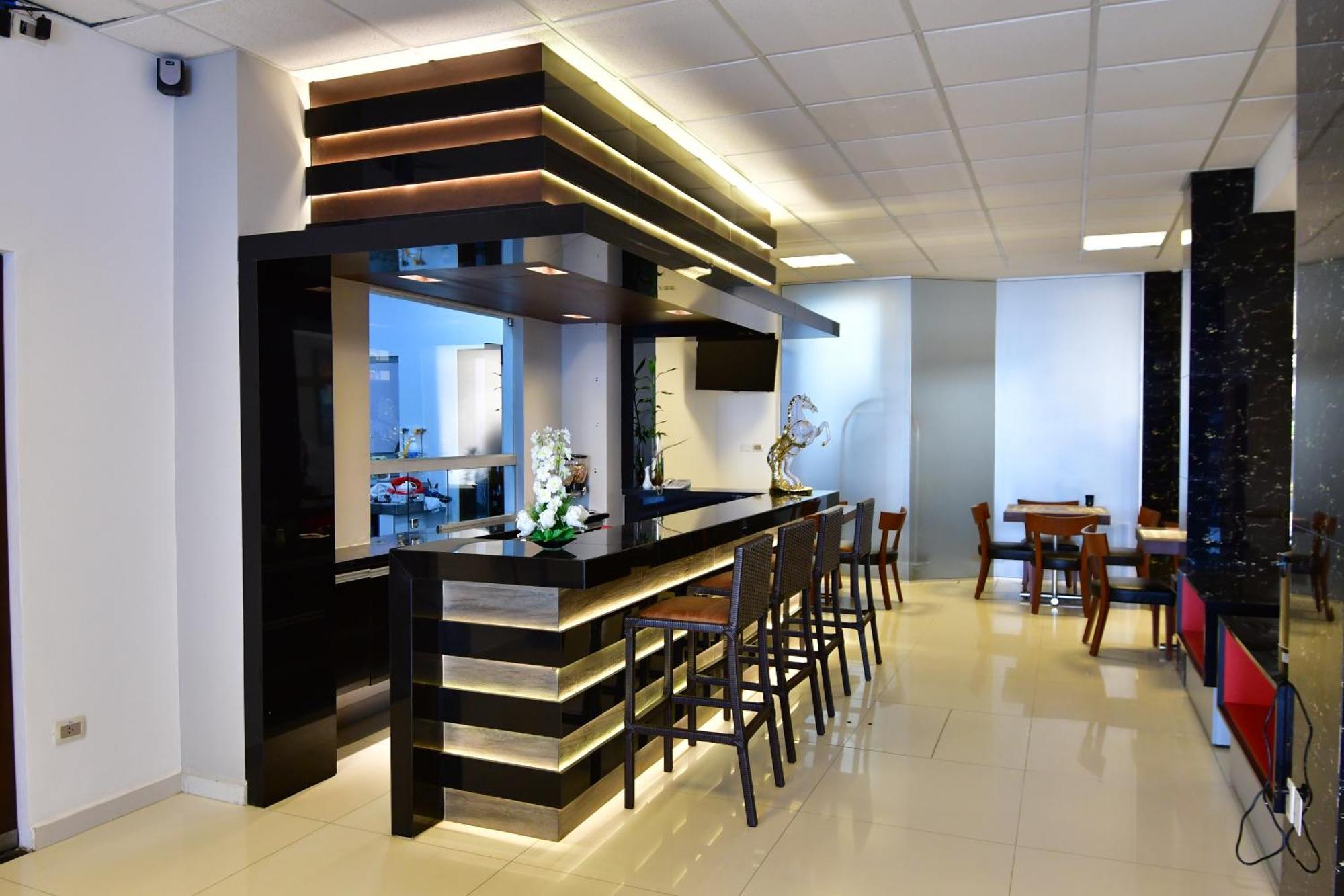 Prince Hotel Santa Cruz de La Sierra Ngoại thất bức ảnh