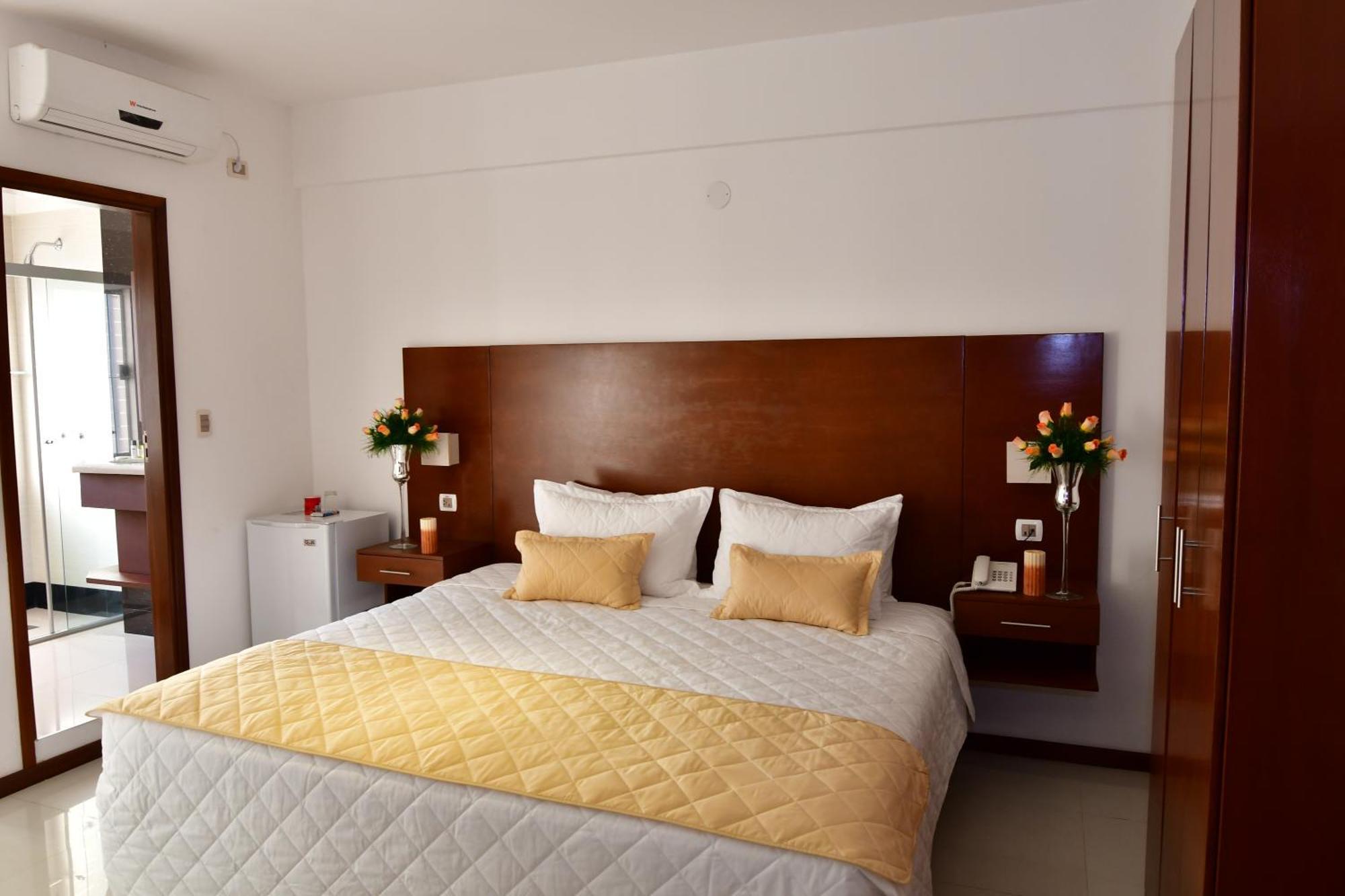 Prince Hotel Santa Cruz de La Sierra Ngoại thất bức ảnh