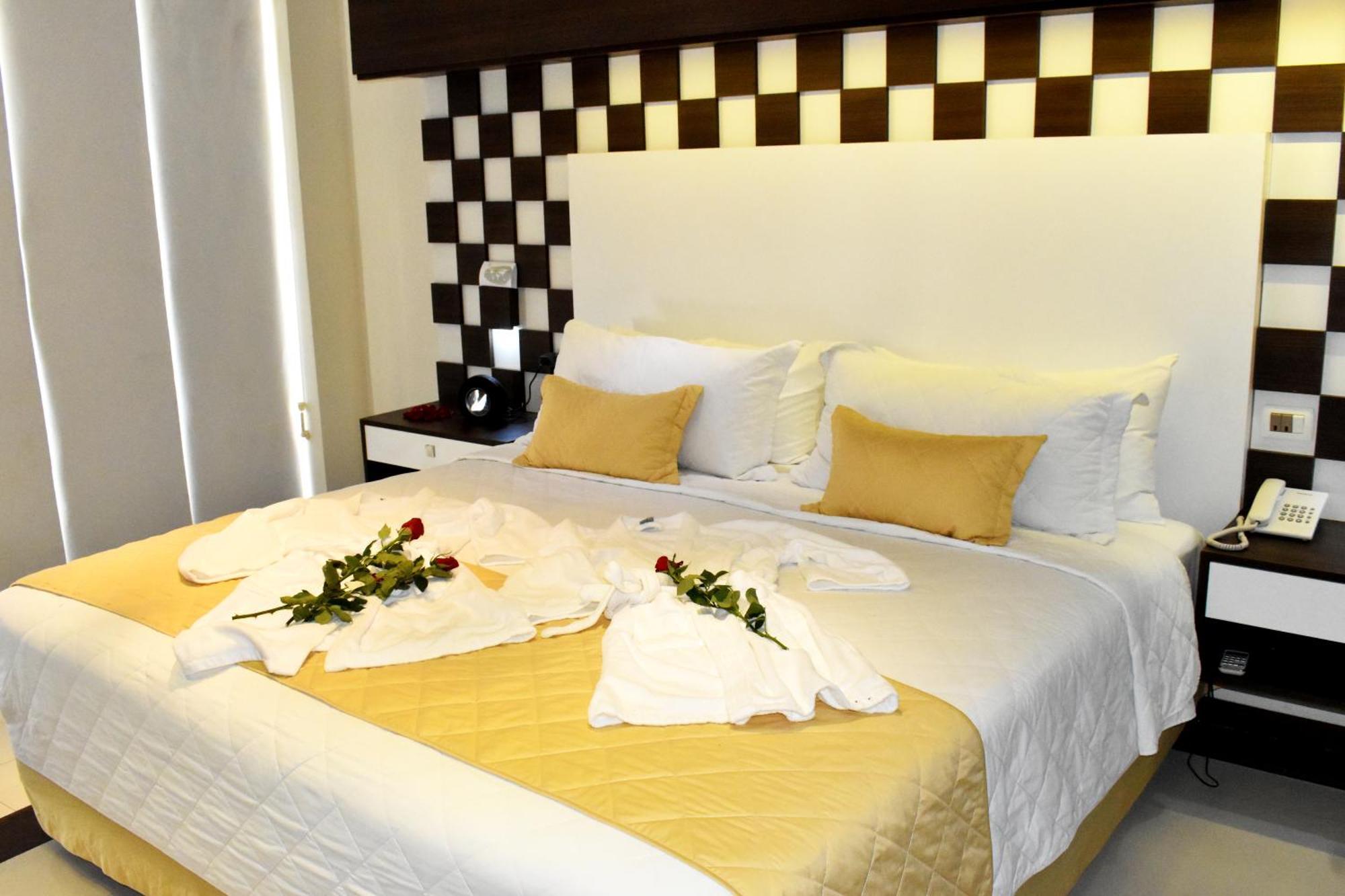 Prince Hotel Santa Cruz de La Sierra Ngoại thất bức ảnh